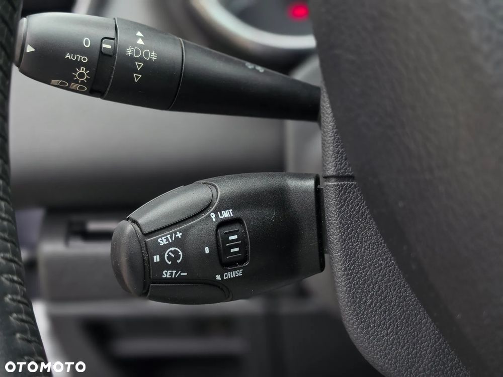 Peugeot 3008 - 17