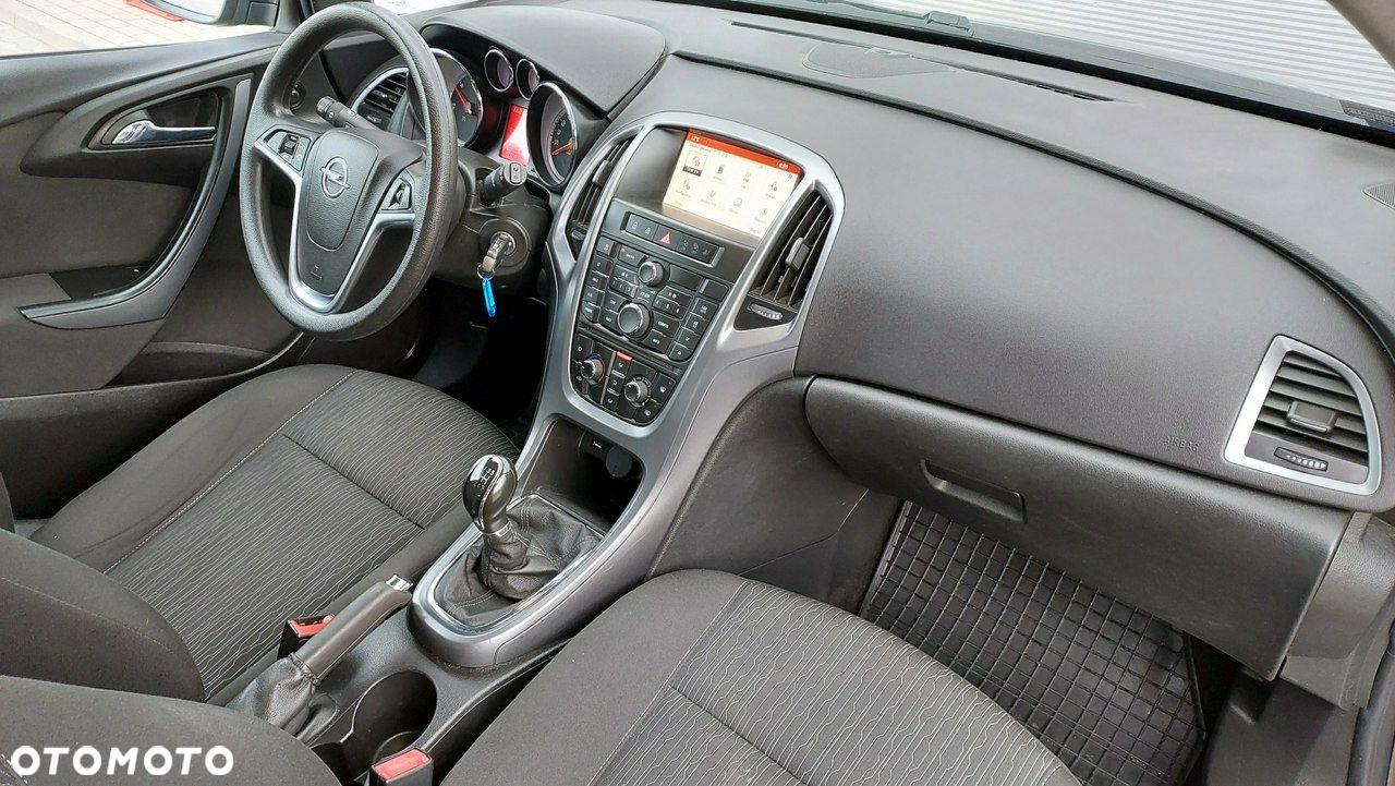 Opel Astra - 31