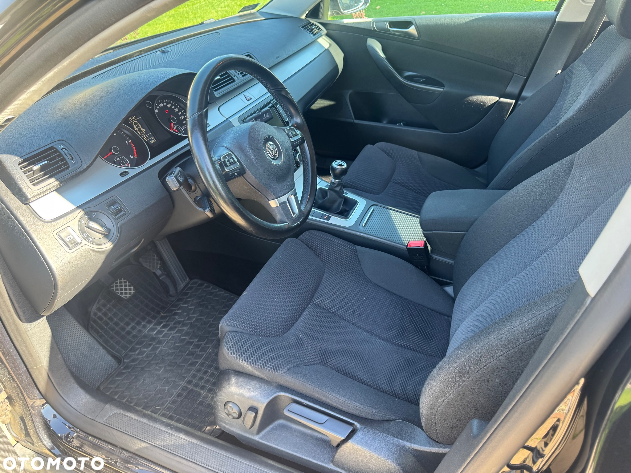 Volkswagen Passat 2.0 TDI DPF Comfortline - 10