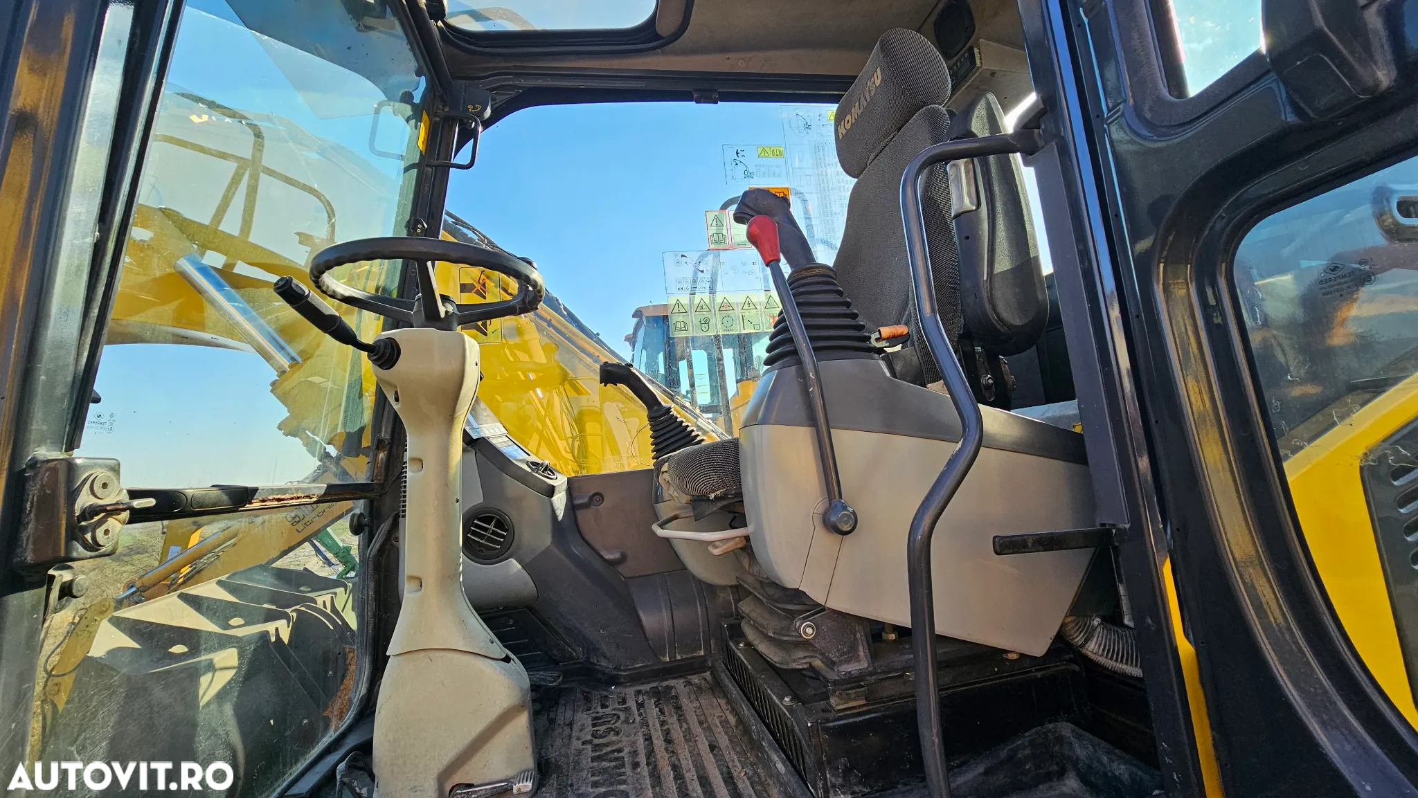 Komatsu PW 148 Excavator pe roți - 5