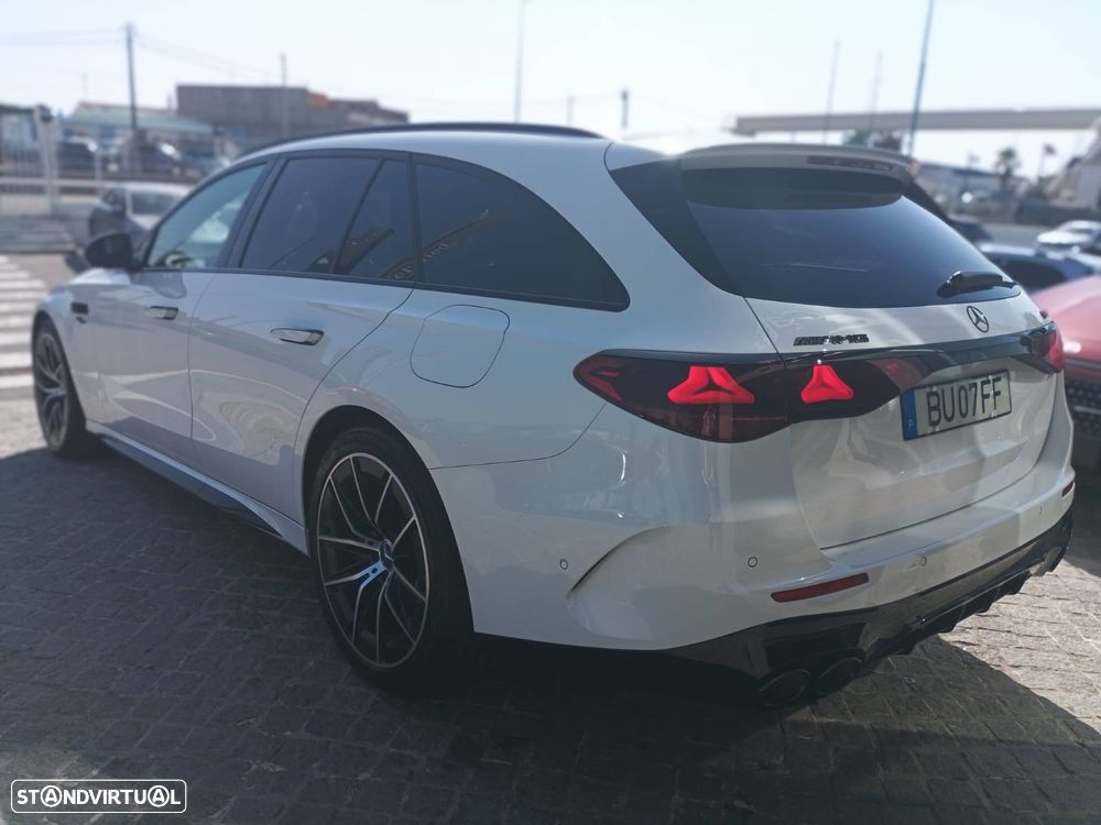Mercedes-Benz E 53 AMG Hybrid 4Matic+ - 7