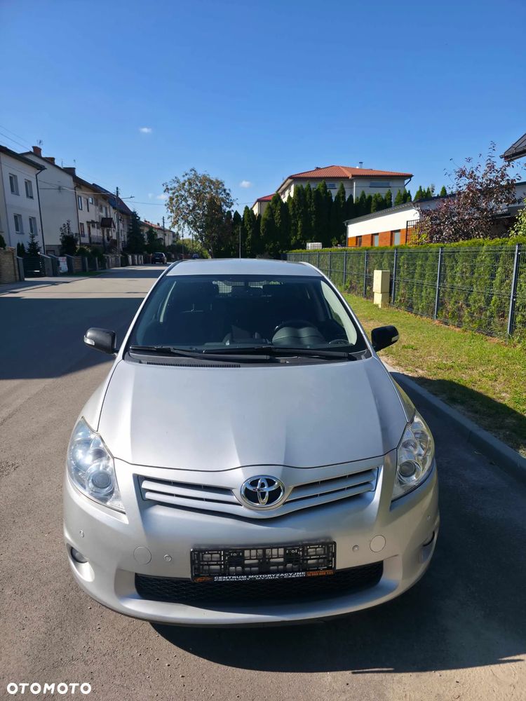 Toyota Auris - 3