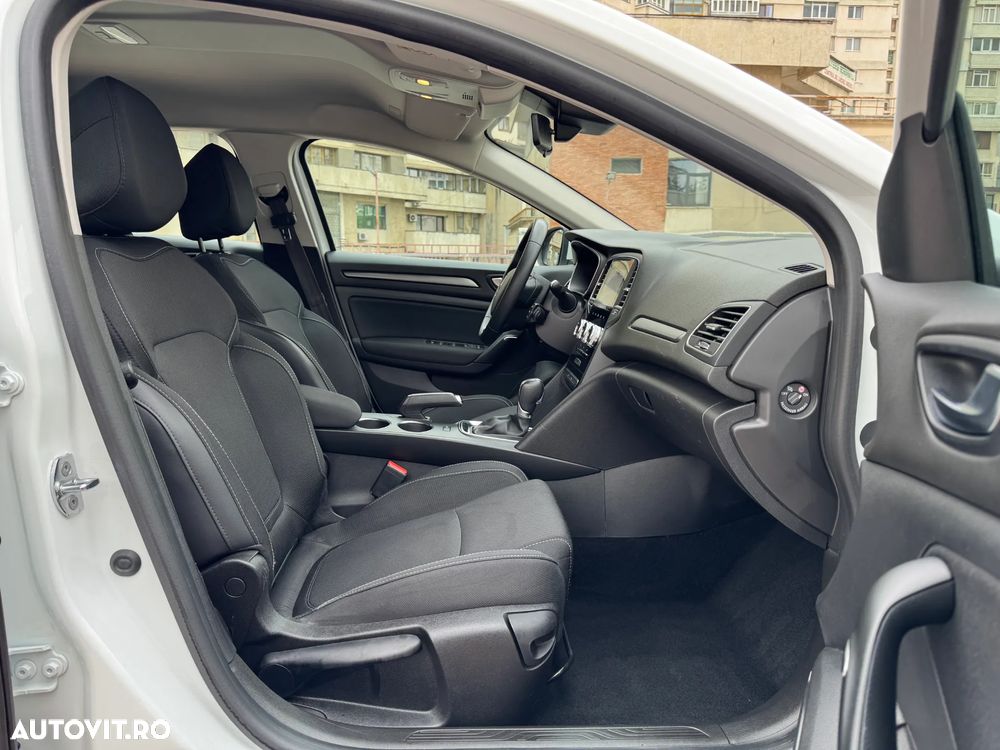 Renault Megane BLUE dCi 115 EDC Techno - 15