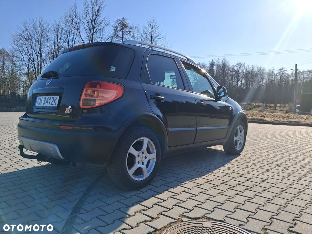 Fiat Sedici 1.9 Multijet DPF 4x4 Dynamic - 5