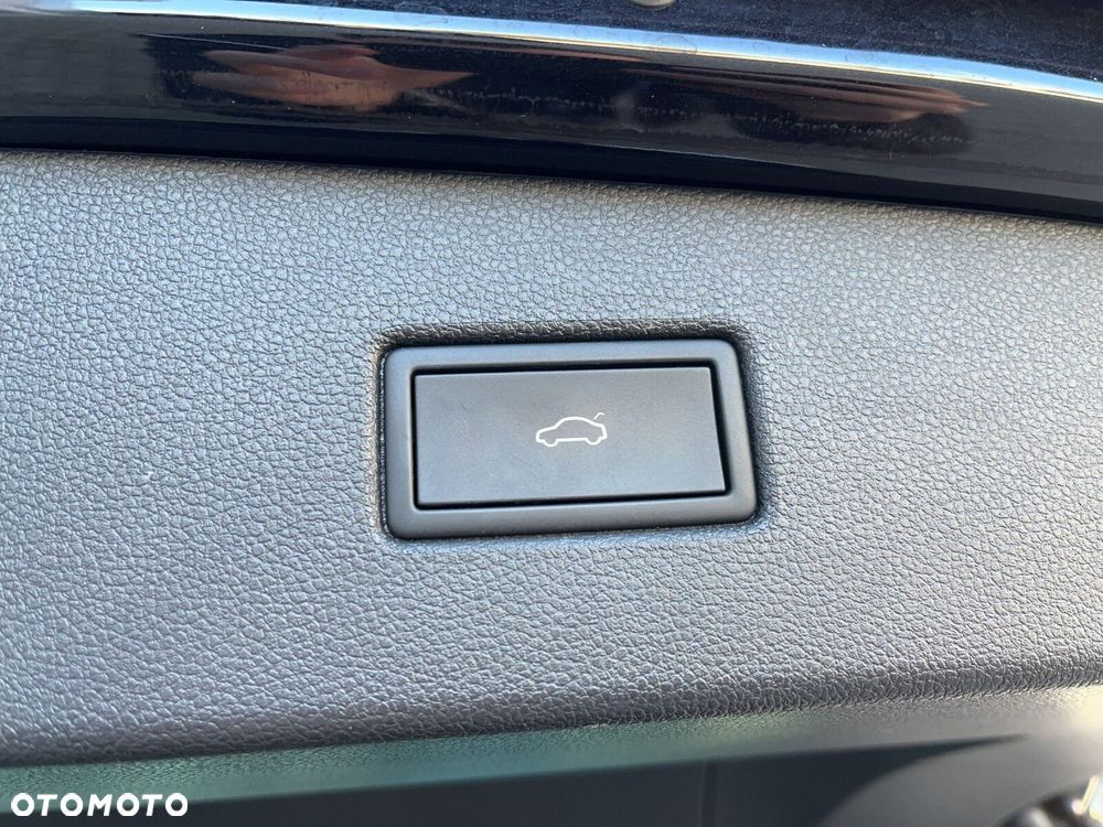 Volkswagen Tiguan - 18