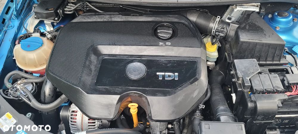 Skoda Roomster 1.9 TDI Scout PLUS EDITION - 20