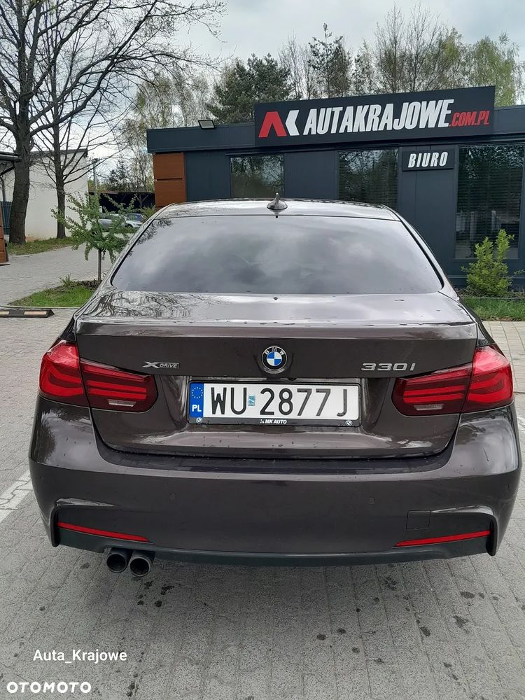 BMW Seria 3 330i xDrive Edition M Sport Shadow - 6