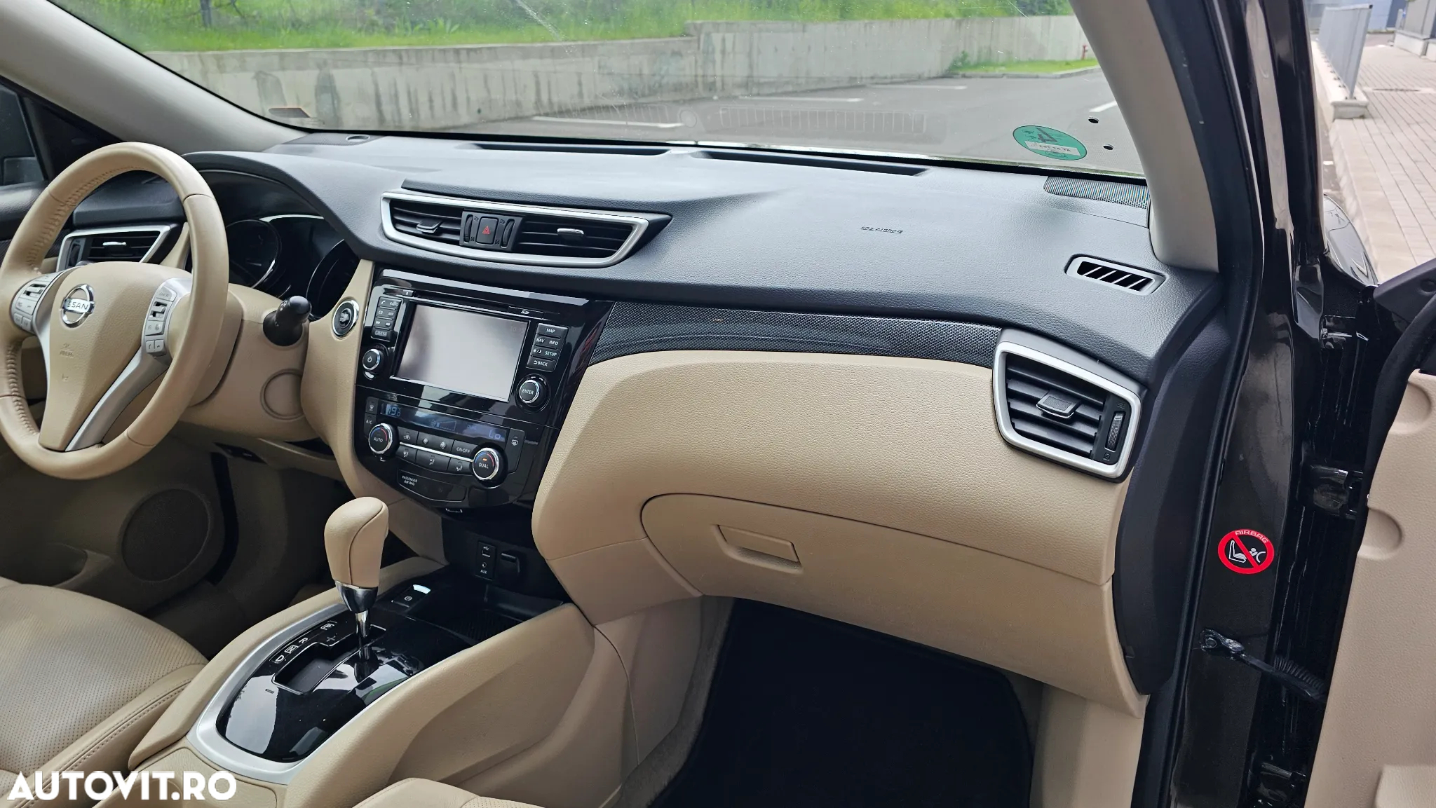 Nissan X-Trail 1.6 dCi Xtronic Tekna - 12