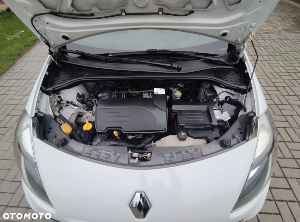 Renault Clio 1.2 16V 75 Dynamique - 26