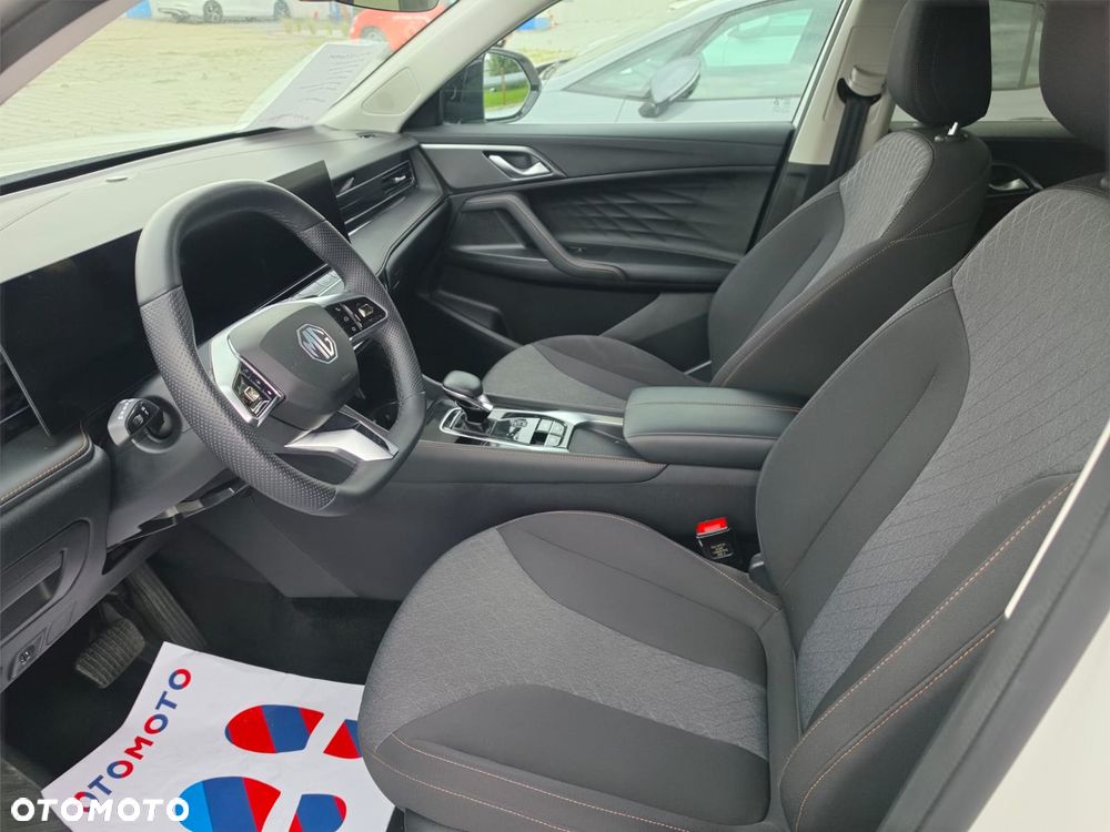 MG HS 1.5T Comfort - 10