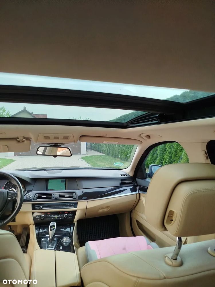 BMW Seria 5 520d - 13