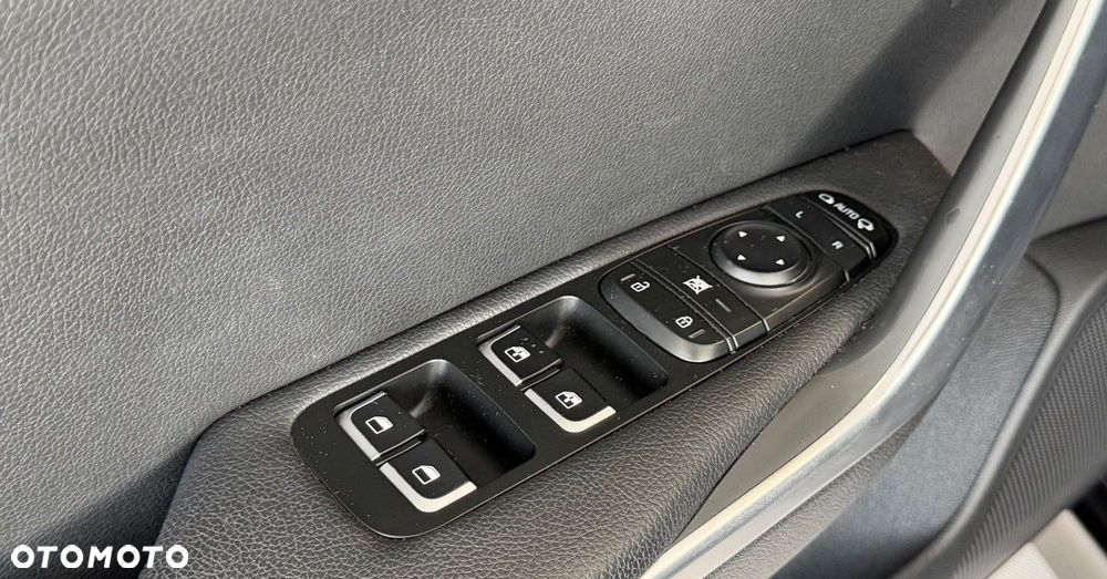 Kia Stinger 2.0 T-GDI GT Line - 26