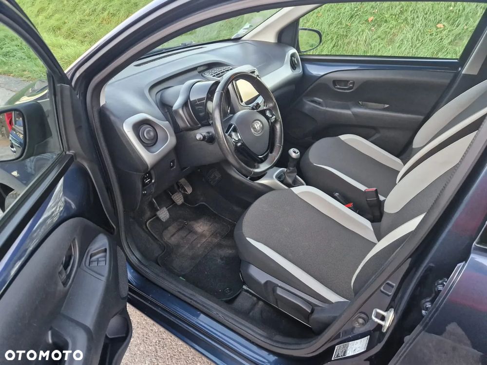 Toyota Aygo - 10
