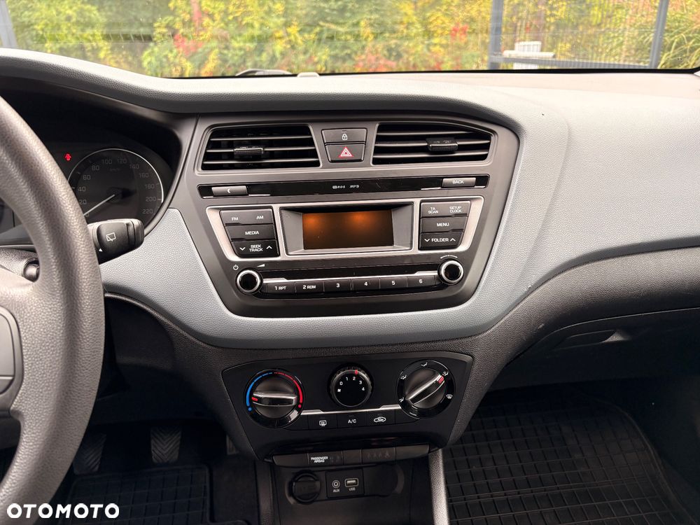 Hyundai i20 1.2 Comfort - 25