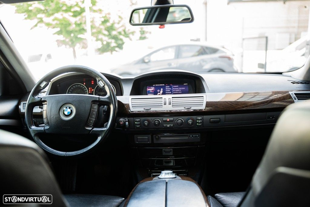 BMW 745 i LA - 40