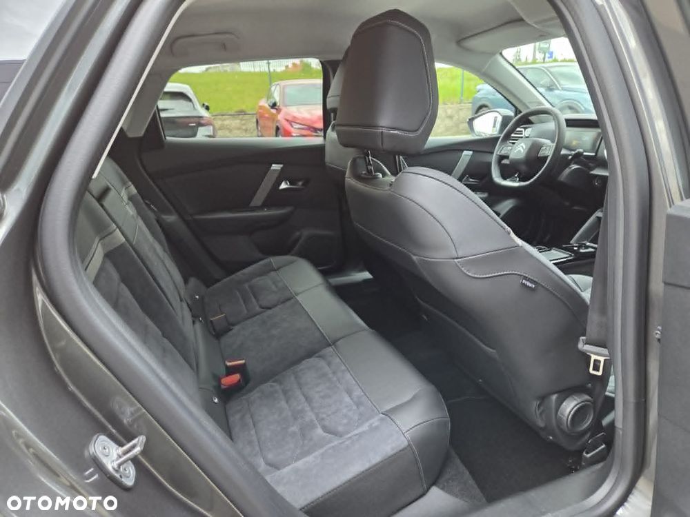 Citroën C4 1.2 mHEV Max eDCT6 - 12
