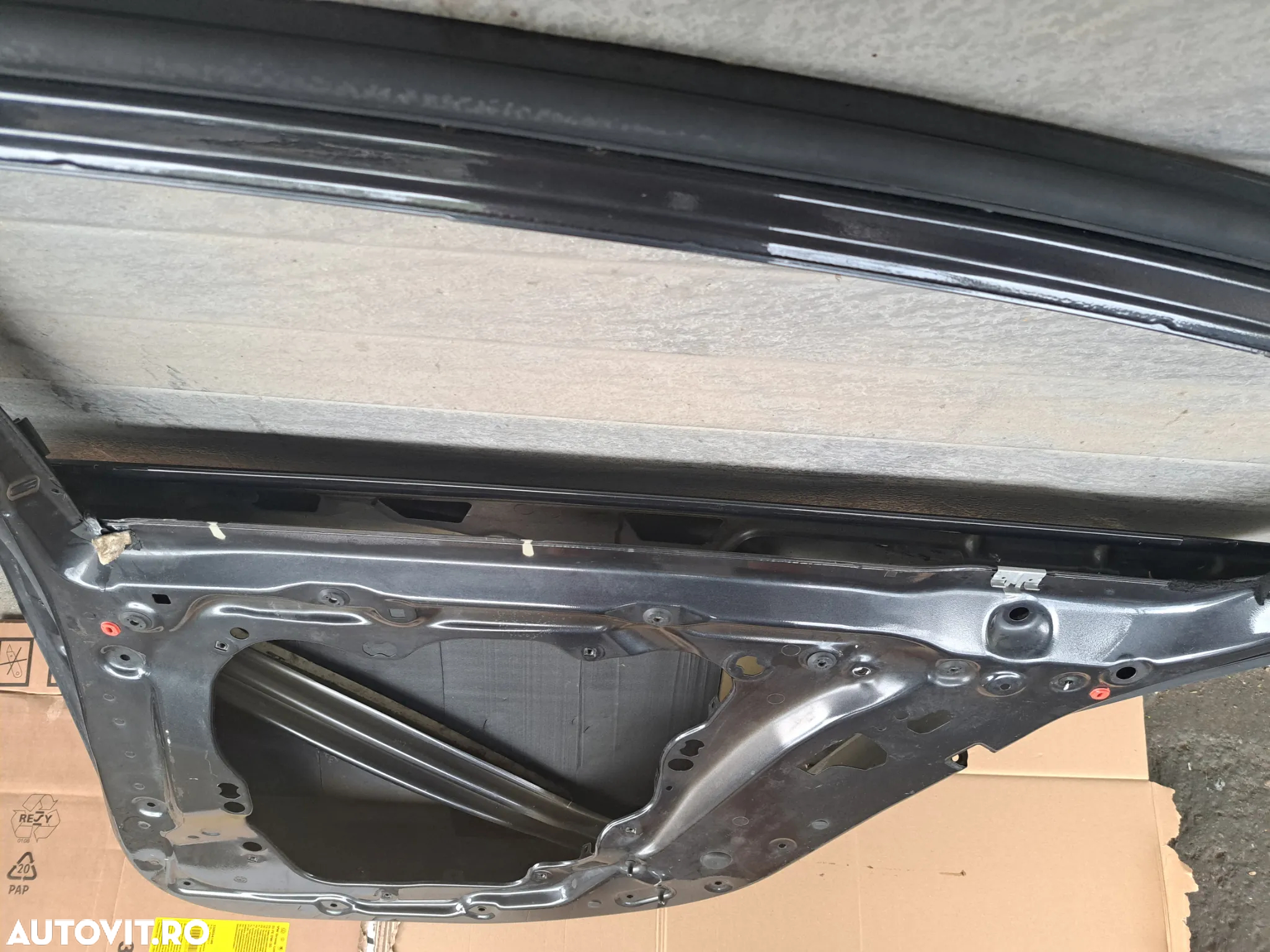 Usa dreapta spate gri sobolan ( gri inchis ) BMW G11 G11  LCI goala, reparata ( chituita si vopsita ) - 4