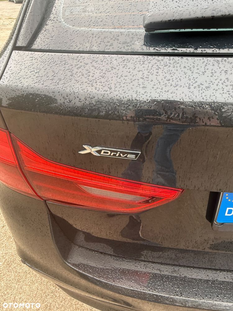 BMW Seria 5 520d xDrive M Sport Edition - 13