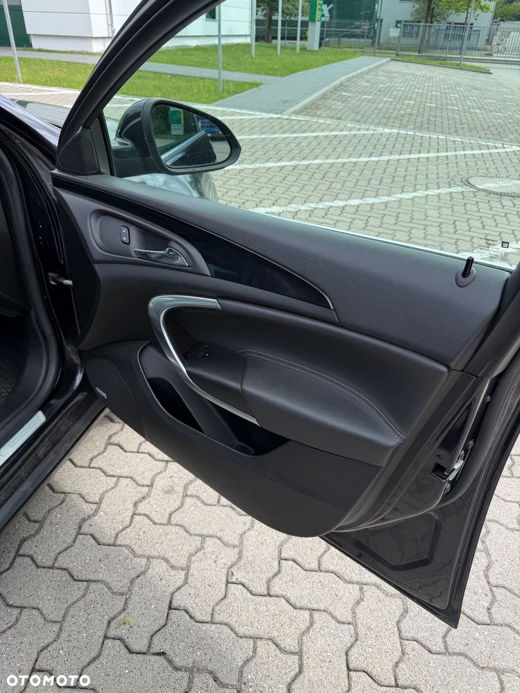 Opel Insignia - 21