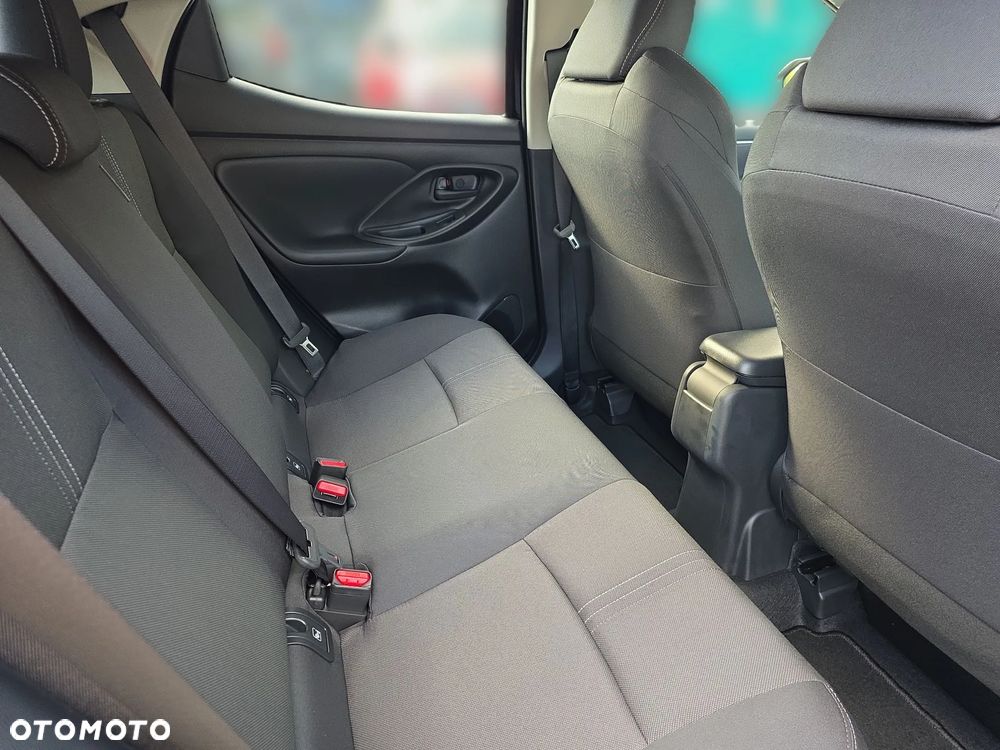 Toyota Yaris Hybrid 1.5 Style - 14