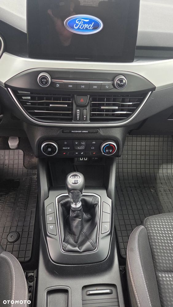 Ford Focus - 7