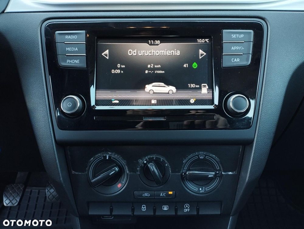 Skoda RAPID 1.0 TSI Ambition - 9