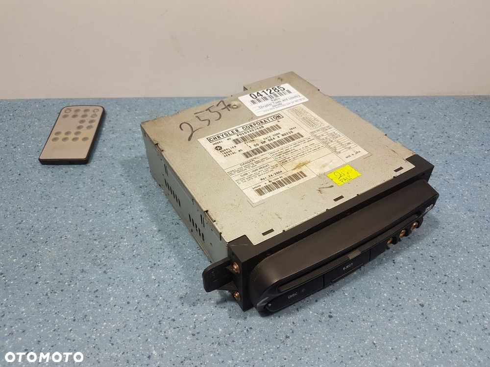 CHRYSLER TOWN AND COUNTRY CZYTNIK DVD P050944038AB - 5