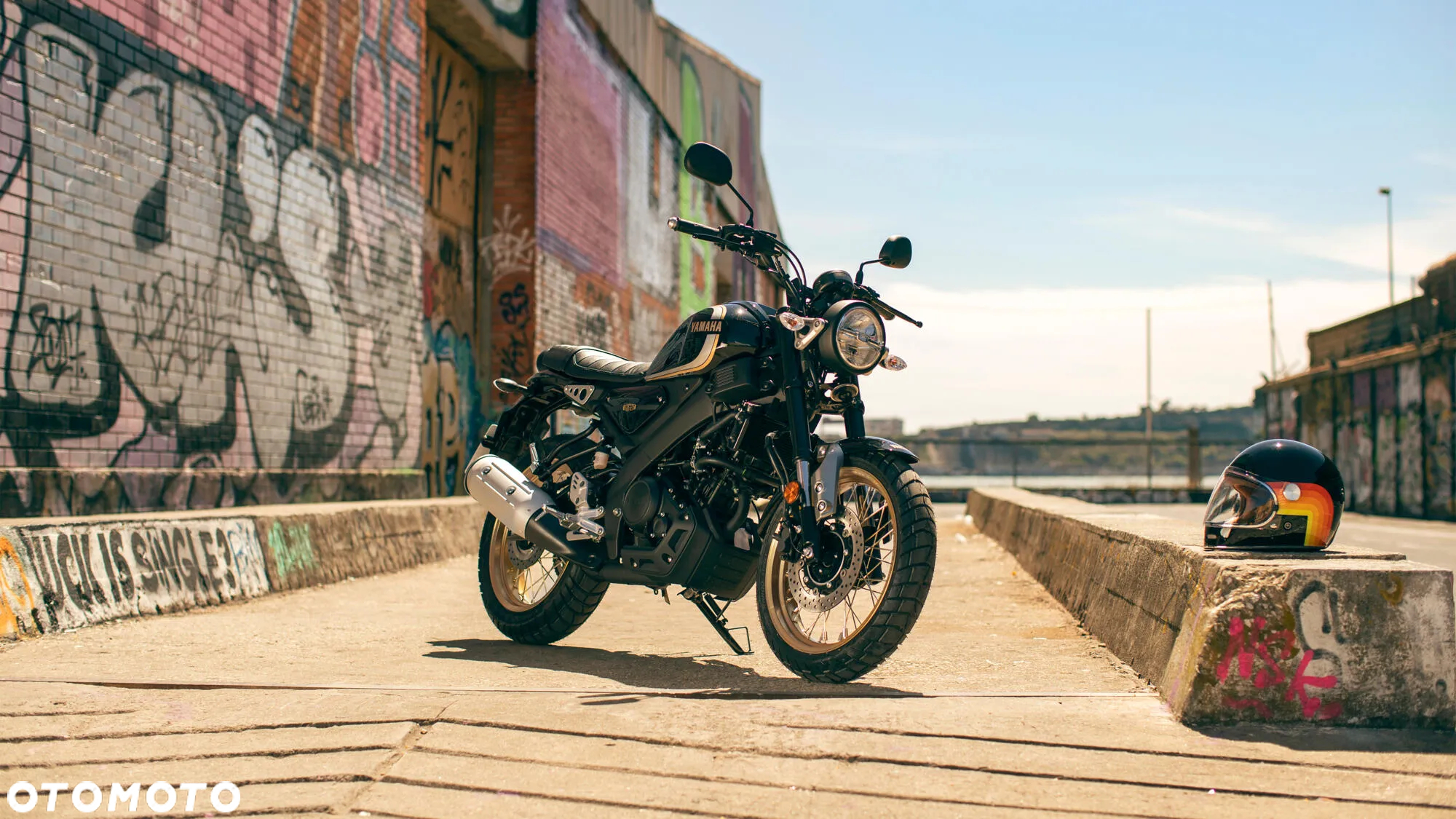 Yamaha XSR - 22