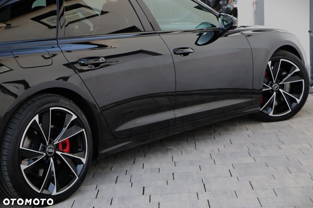 Audi S6 Avant - 17