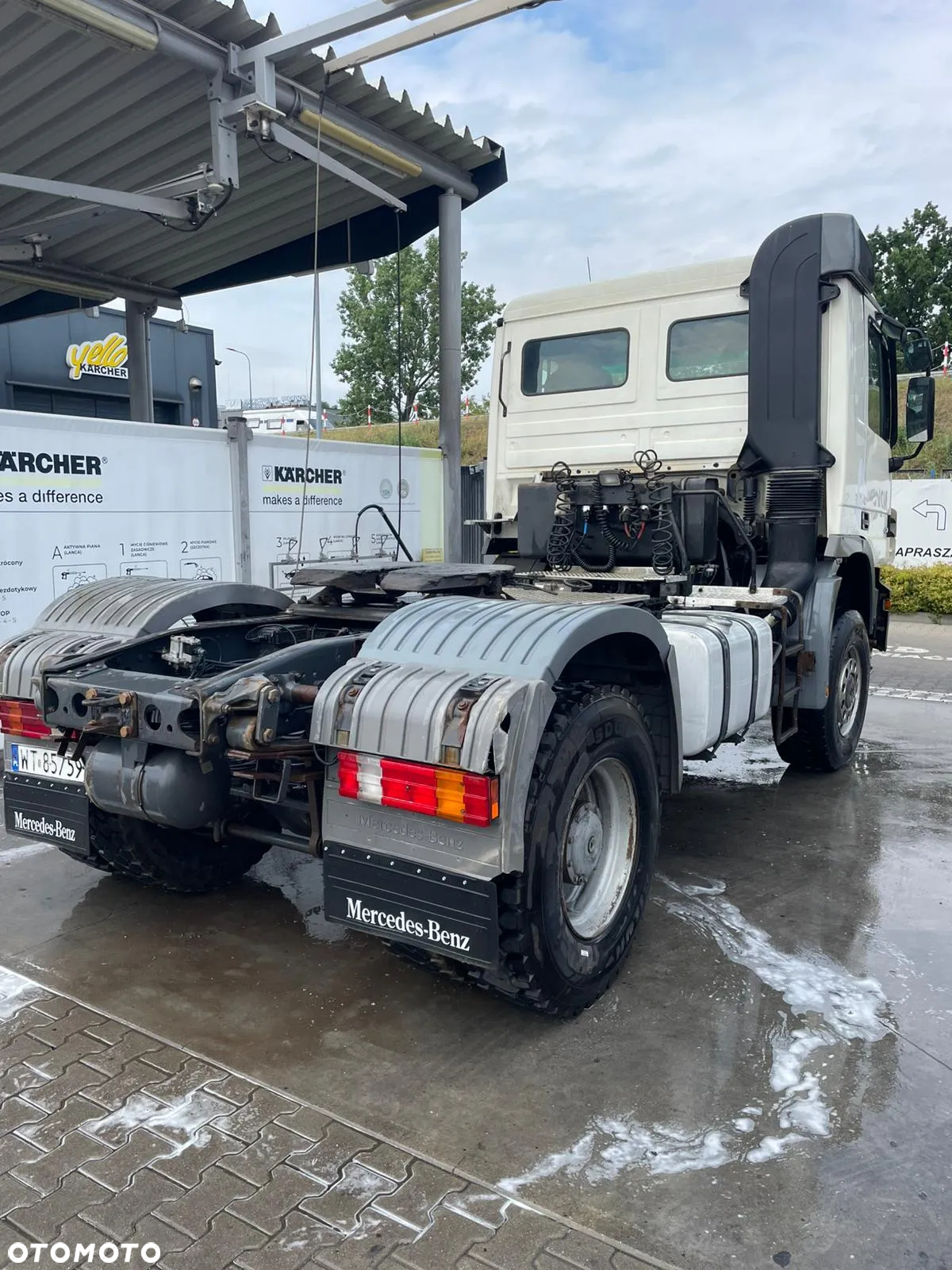 Mercedes-Benz Actros - 2