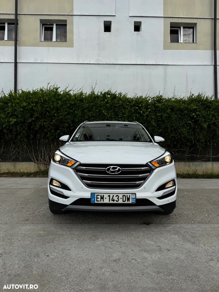 Hyundai Tucson - 2