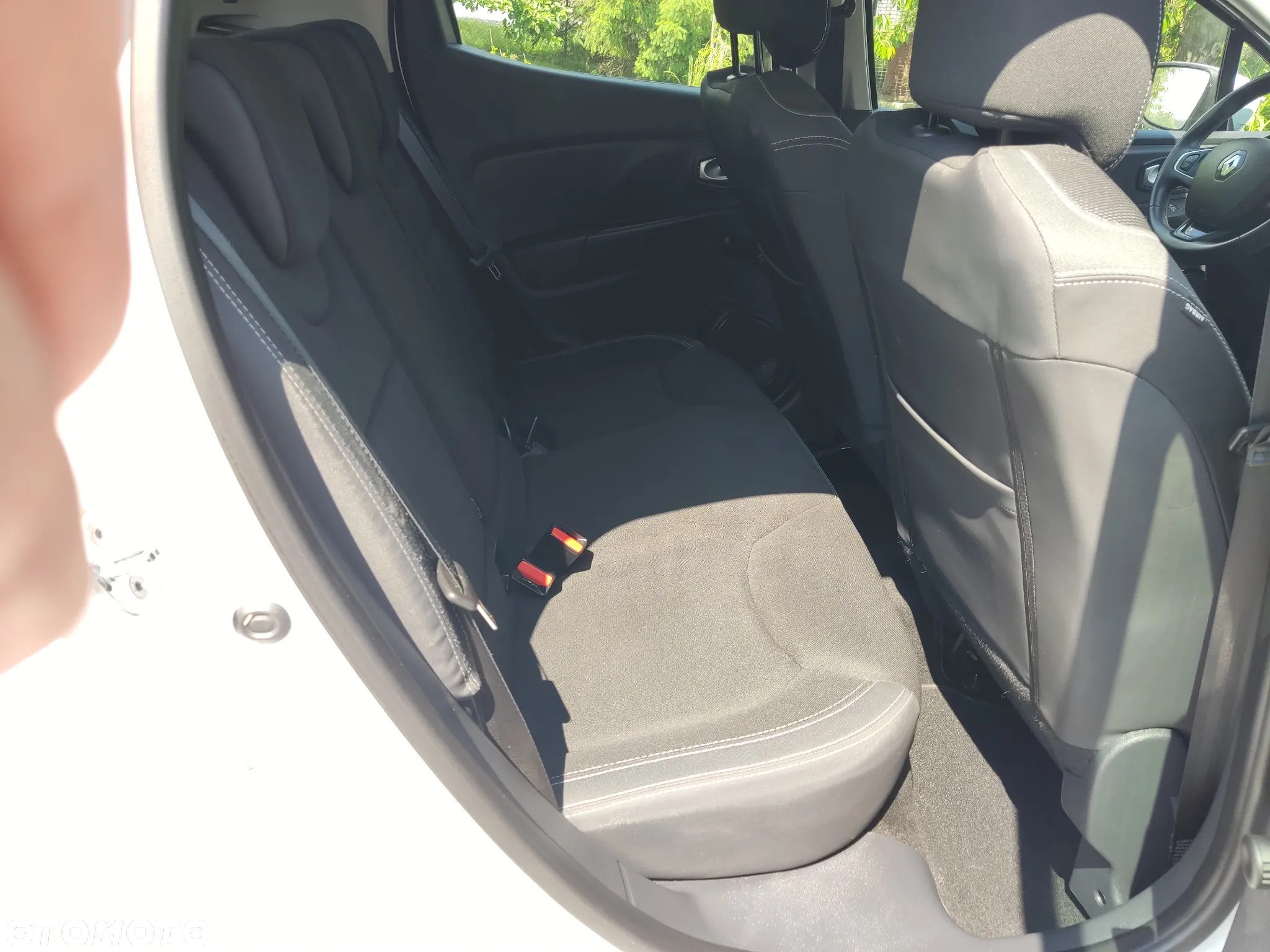Renault Clio dCi 90 Limited - 16