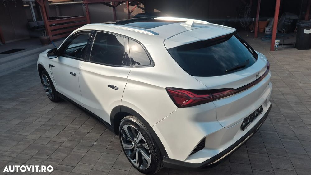 MG Marvel R Luxury - 40