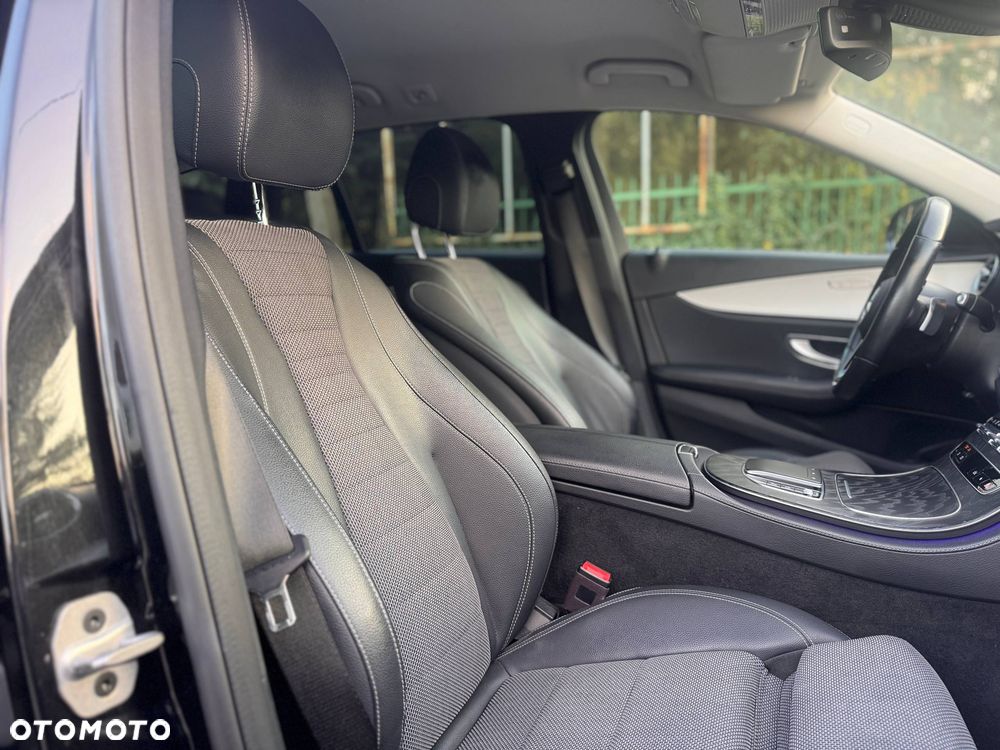 Mercedes-Benz Klasa E 220 d 9G-TRONIC Avantgarde - 32