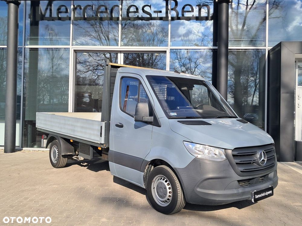 Mercedes-Benz Sprinter 910 - 1