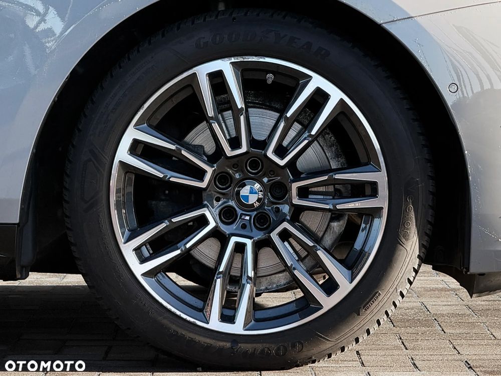 BMW Seria 5 520d - 11