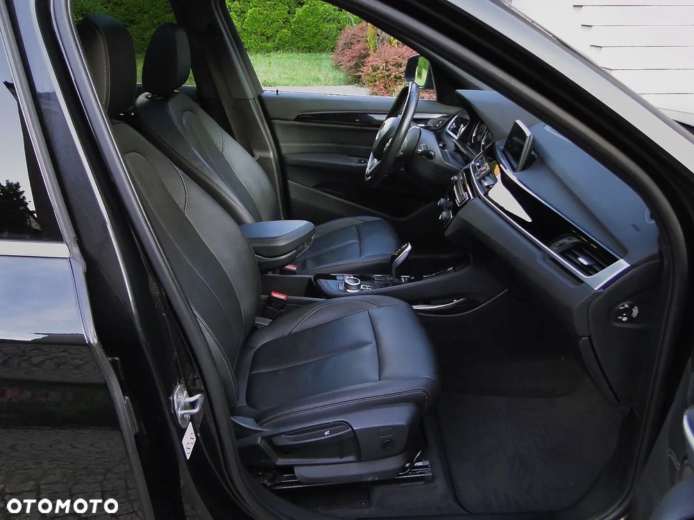 BMW X1 sDrive18i GPF xLine - 35