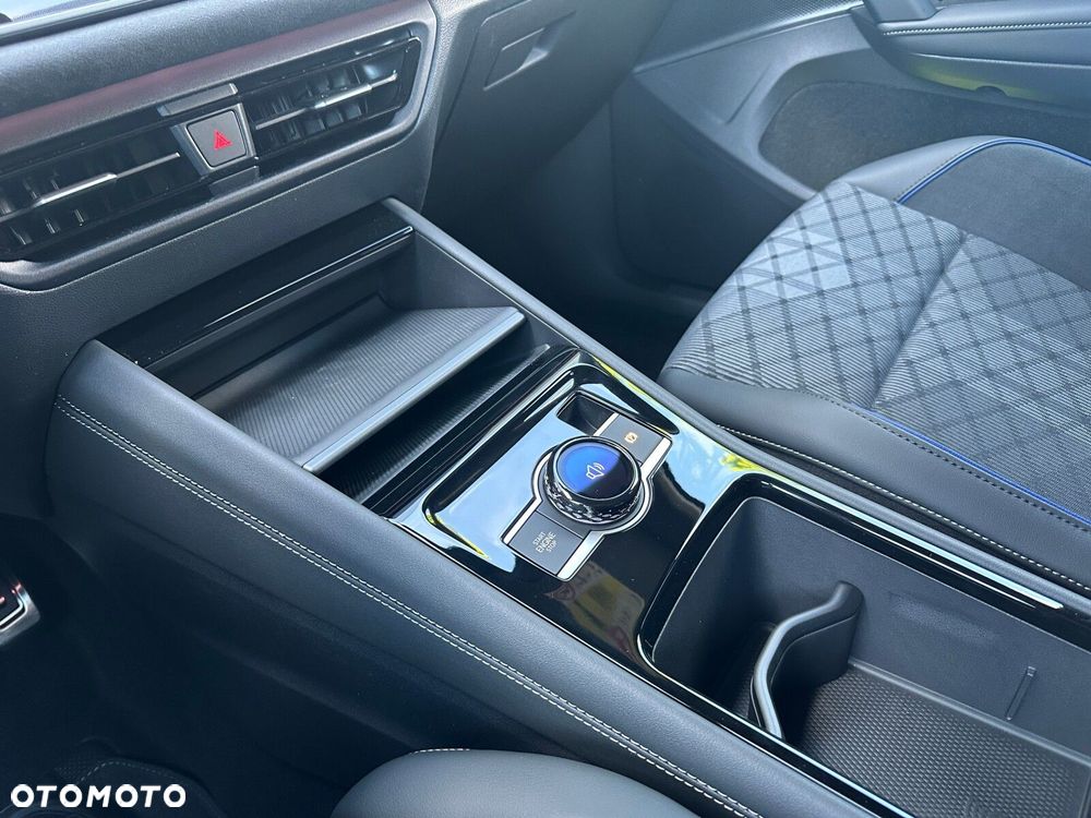 Volkswagen Tiguan 1.5 eTSI R-Line Plus DSG - 25