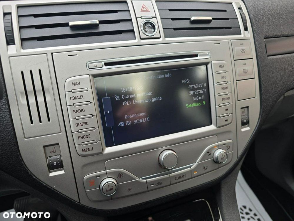 Ford Kuga - 33