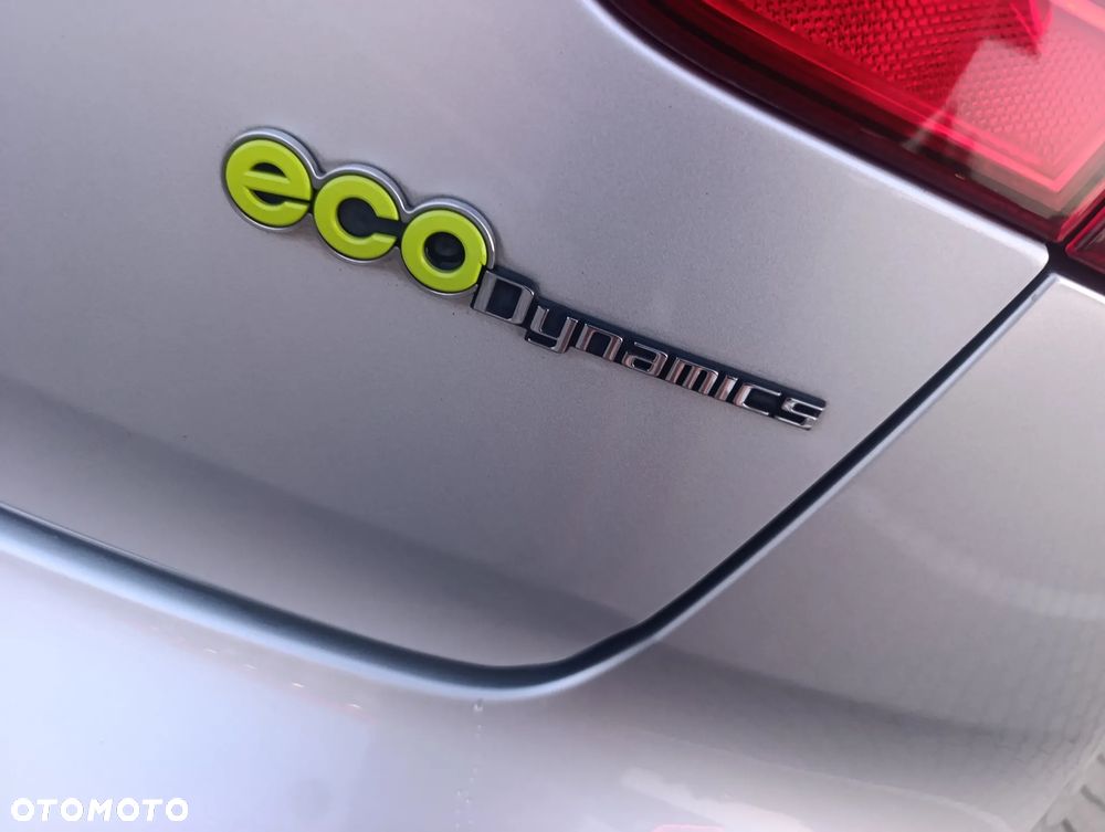 Kia Rio - 15