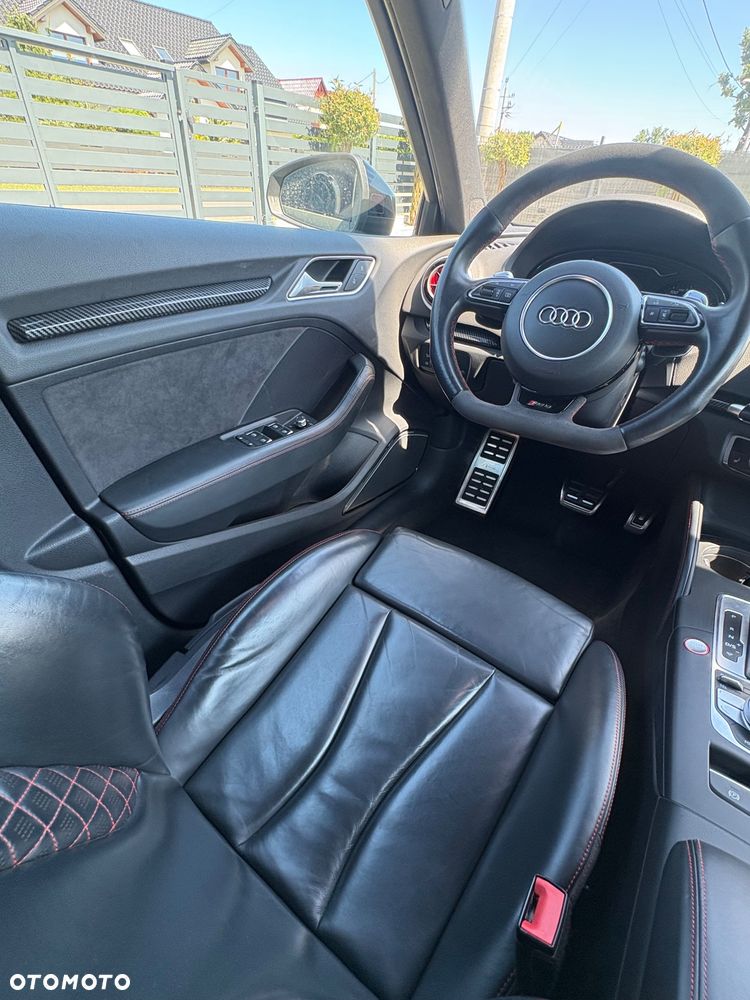 Audi RS3 Sportback S tronic - 9