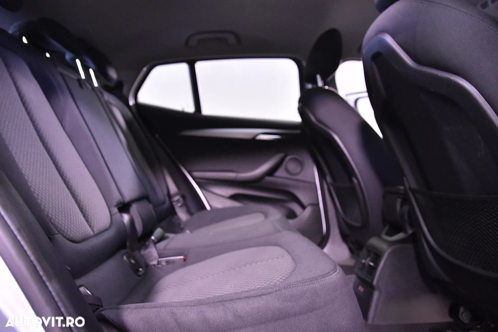 BMW X2 xDrive25e AT PHEV - 12