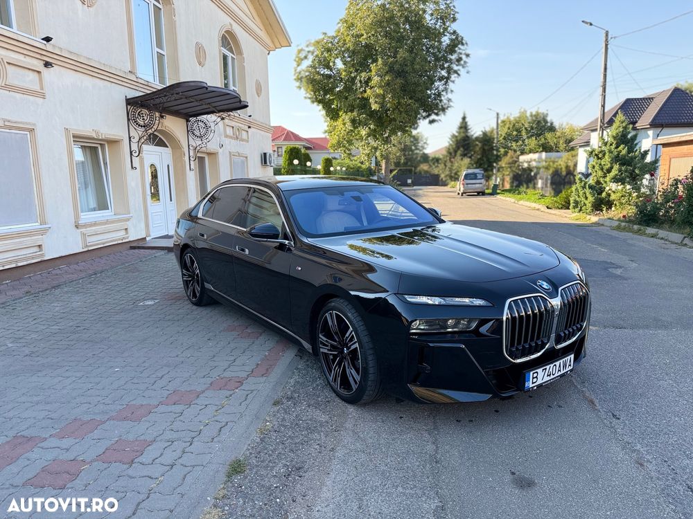 BMW Seria 7 2024 photo 2