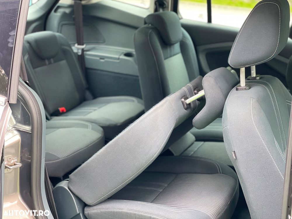 FORD Grand C-MAX 2012 — imagine 7