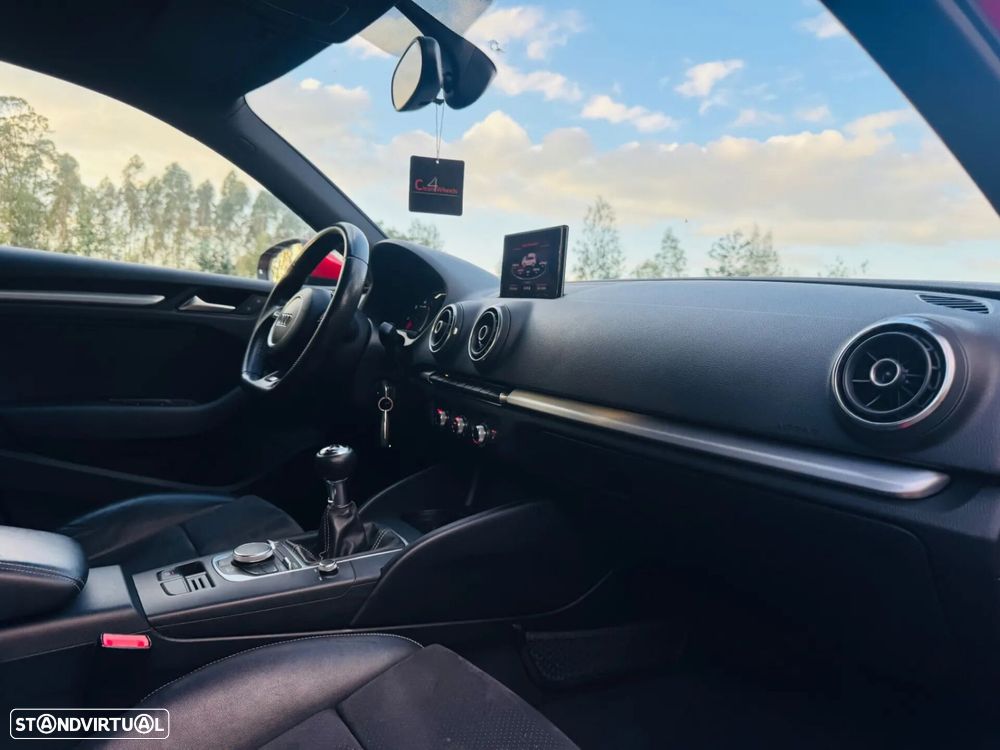 Audi A3 Sportback 2.0 TDI S-line - 40