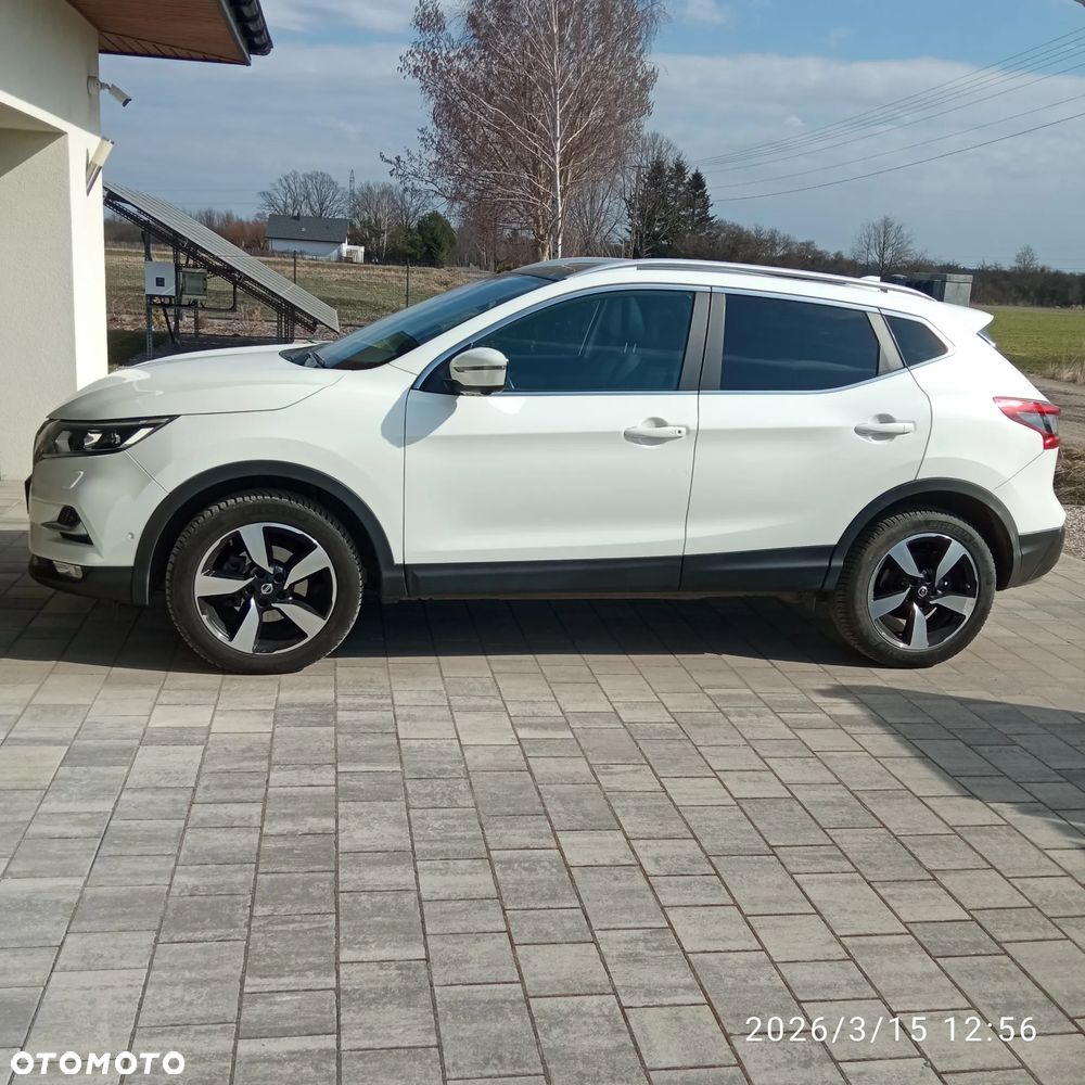 Nissan Qashqai 1.6 DIG-T Tekna - 2