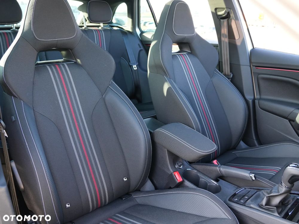 Skoda Scala 1.5 TSI Monte Carlo DSG - 36