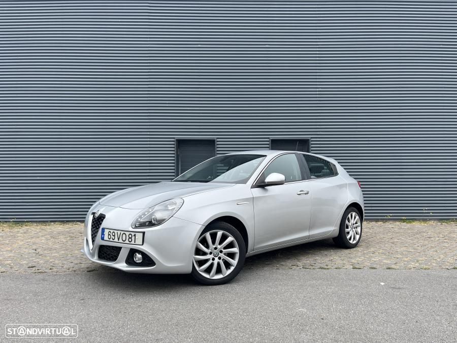 Alfa Romeo Giulietta 1.6 JTDM Distinctive 57X - 3