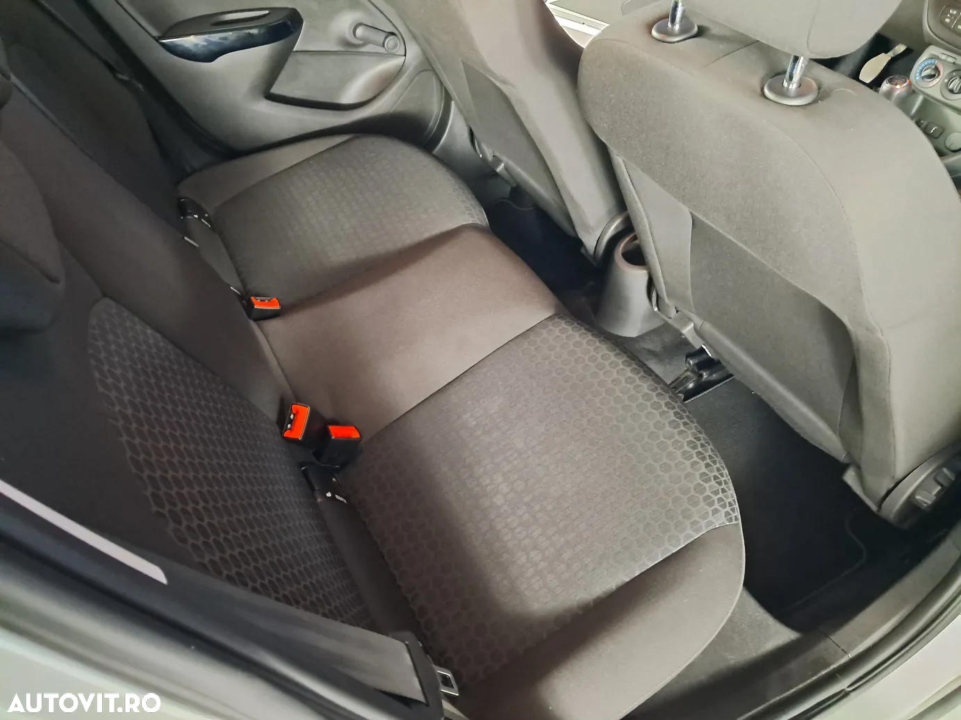 Opel Corsa - 18