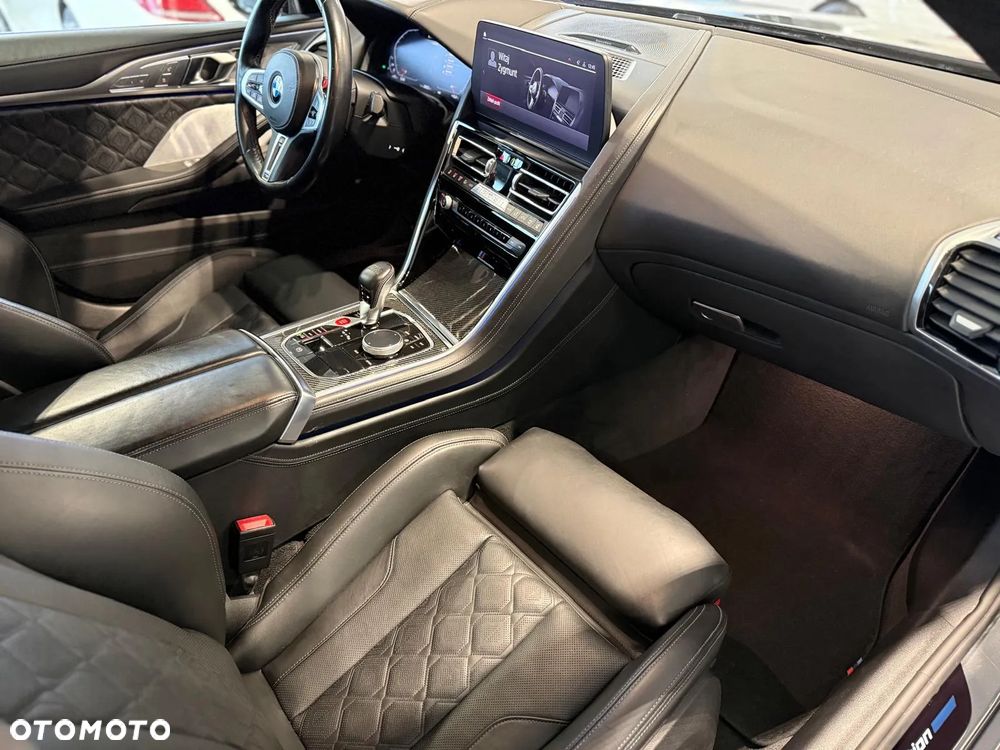 BMW M8 Competition - 11